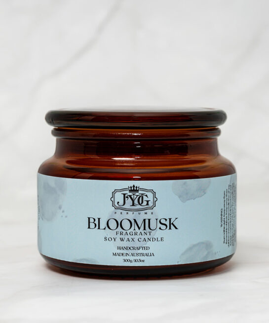 bloomusk wax candle